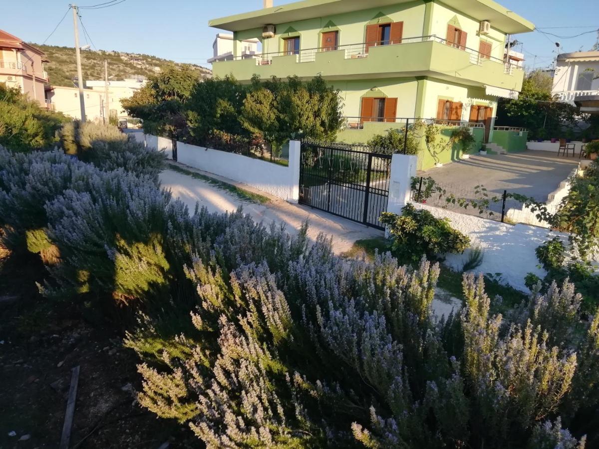 Jonny Guesthouse Εξαμίλιο Εξωτερικό φωτογραφία